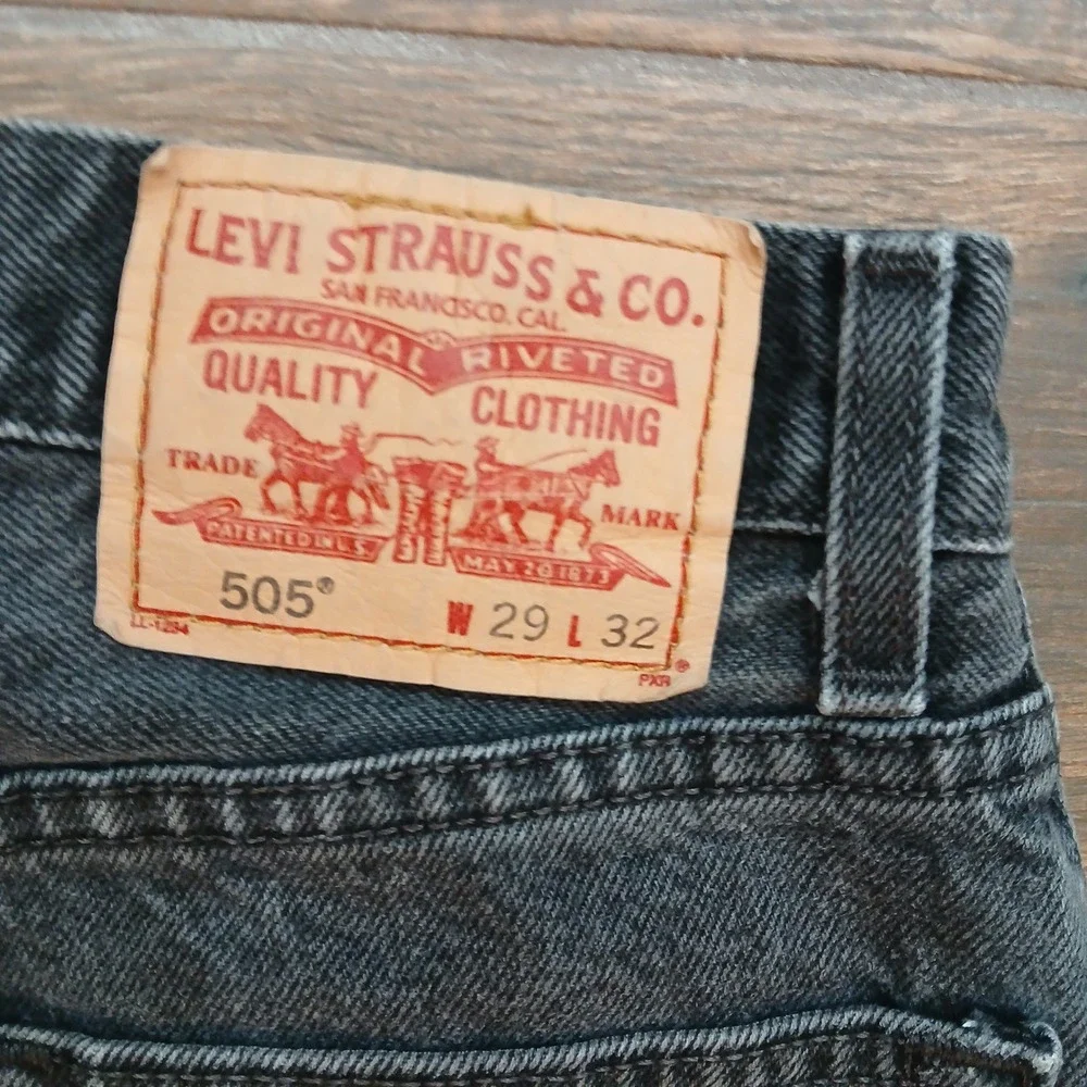 Levi's 505 Jeans Mens 29x32 Black Denim Straight Cotton Regular Y2K (FITS 28x30)